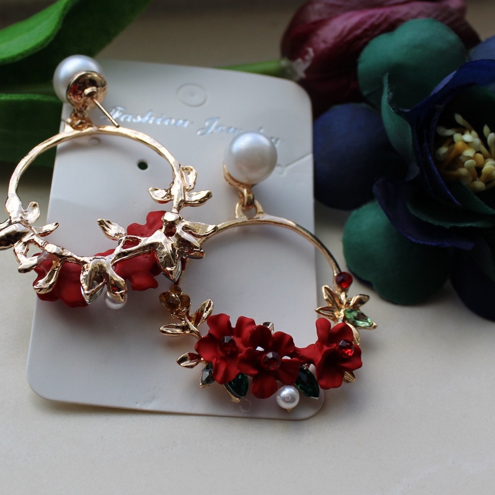 Flower Earrings - Picture 5 of 5